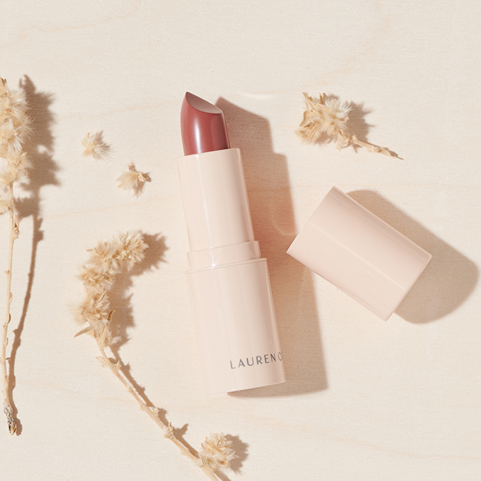 Shot_12_Lipstick_Shell_0189-Edit_RESIZED