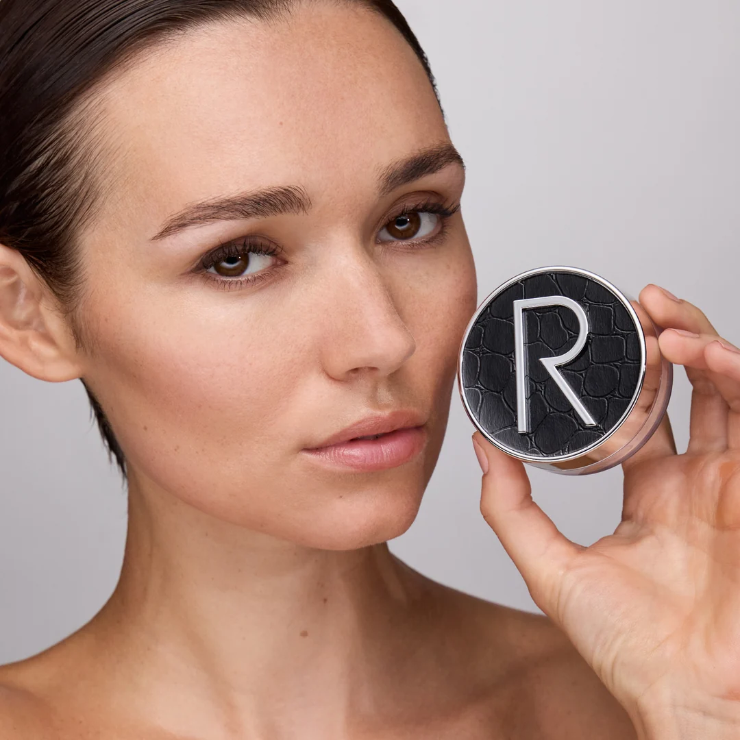 Rodial Glass Powder - Image 2